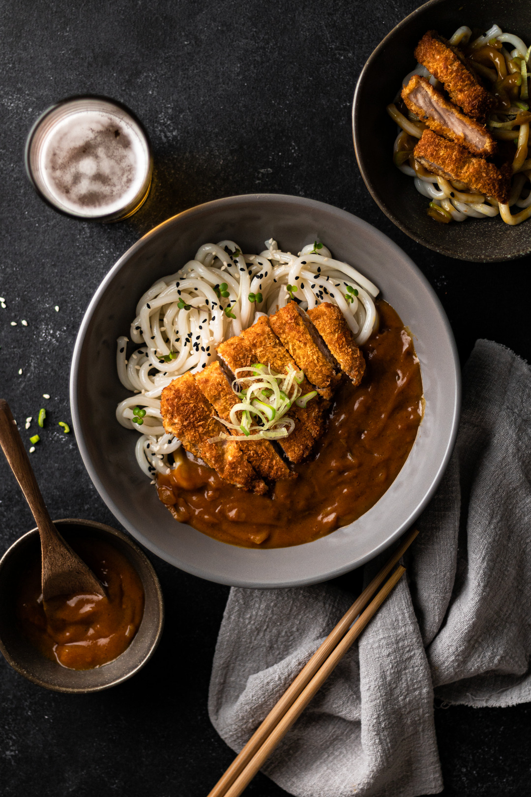 Curry japonés con fideos udon (Katsukarē udon)