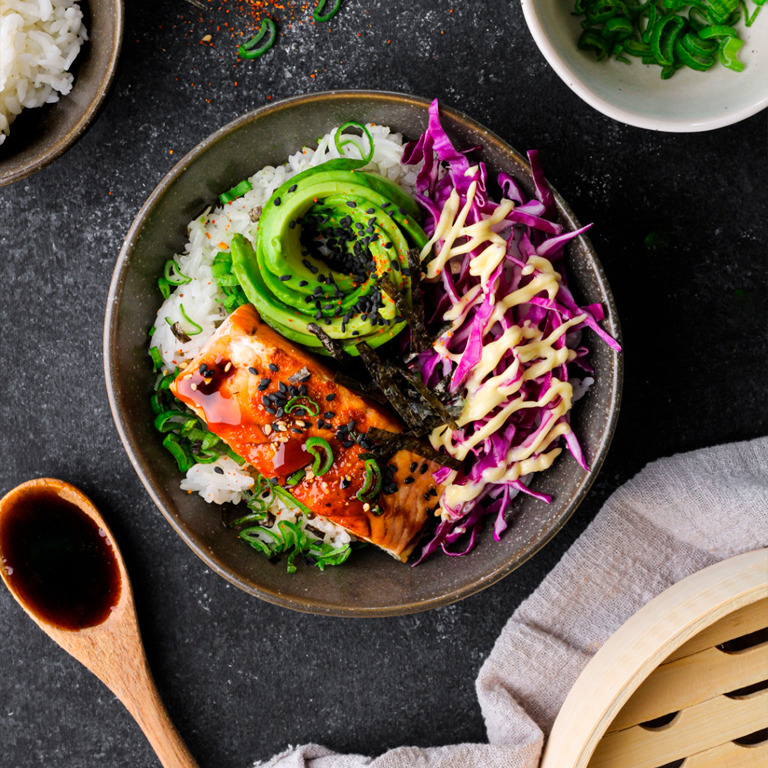 donburi de salmón teriyaki