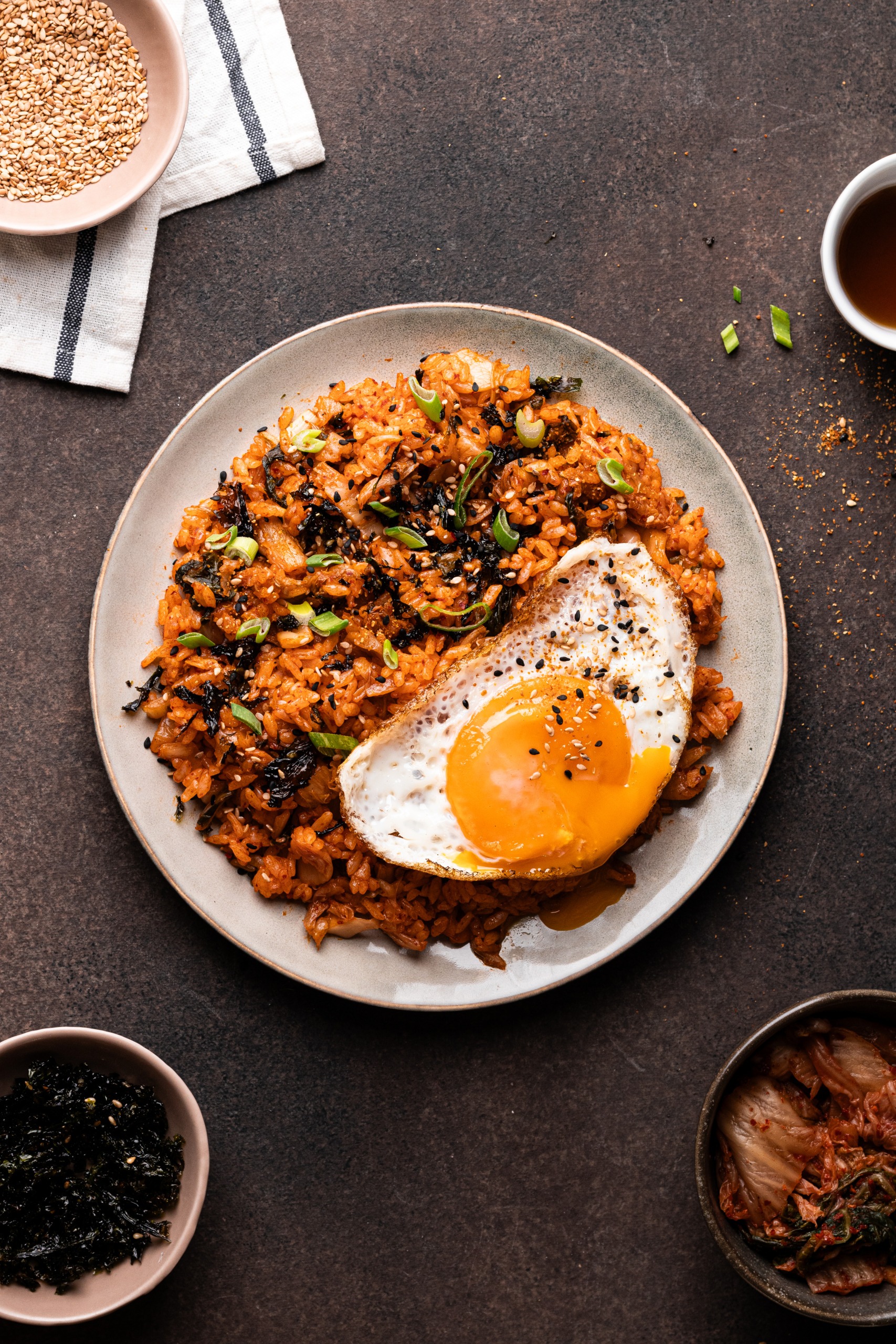 Arroz frito con kimchi (Kimchi bokkeumbap)